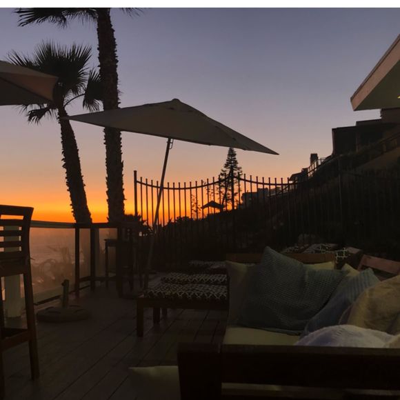 Meet your Posher, Genevieve - Picture 1 of 1